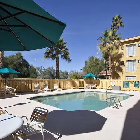 La Quinta Inn By Wyndham Phoenix Sky Harbor Airport