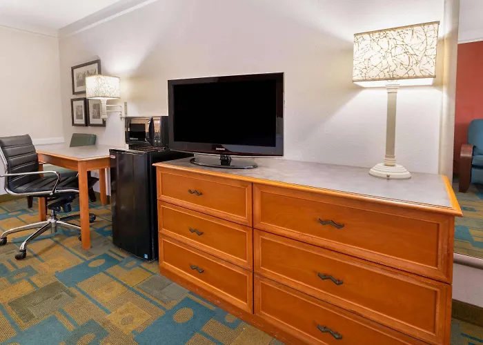 Hotel La Quinta By Wyndham Phoenix Sky Harbor Airport Tempe